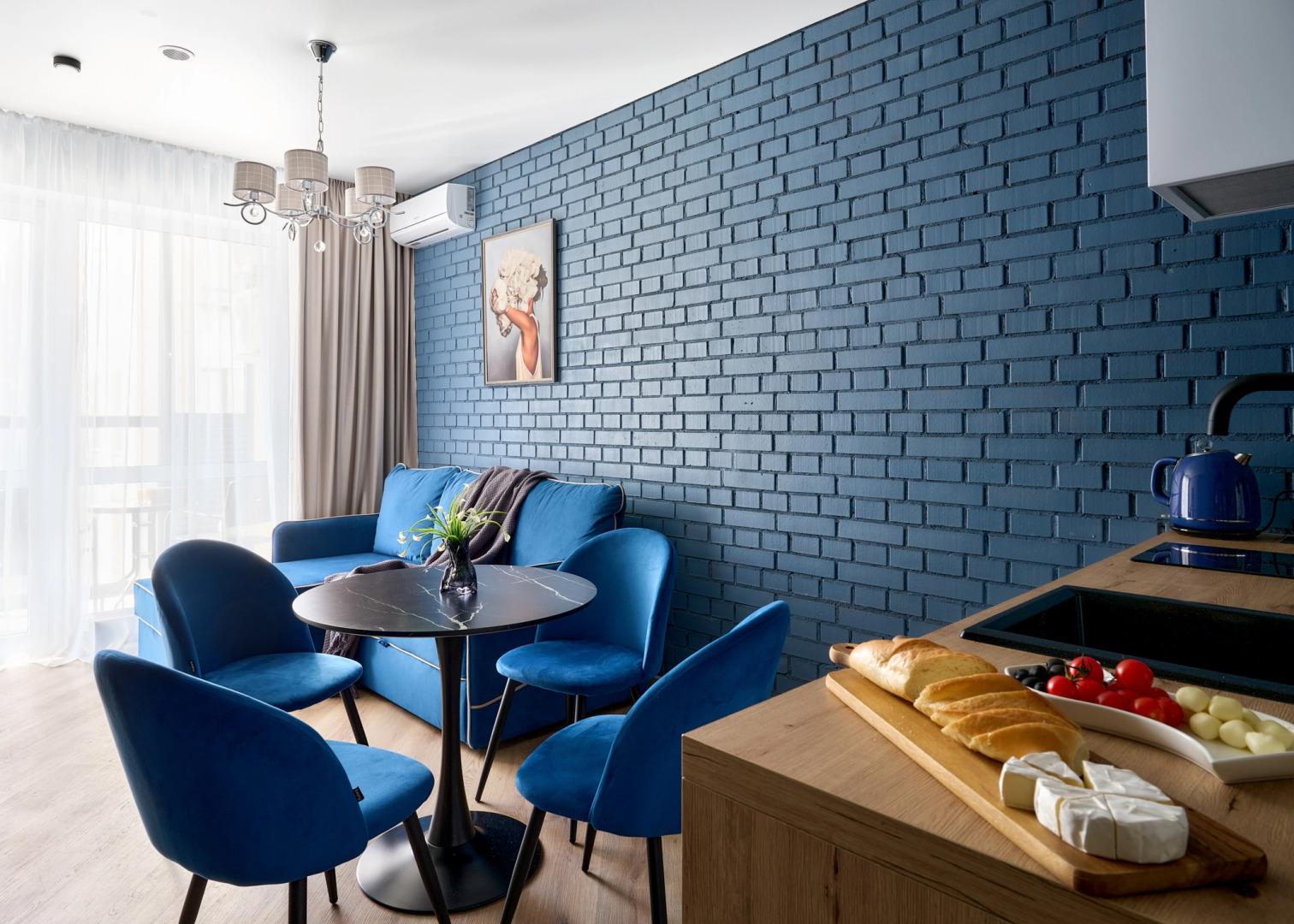 Квартира у Пулковского парка с панорамными окнами