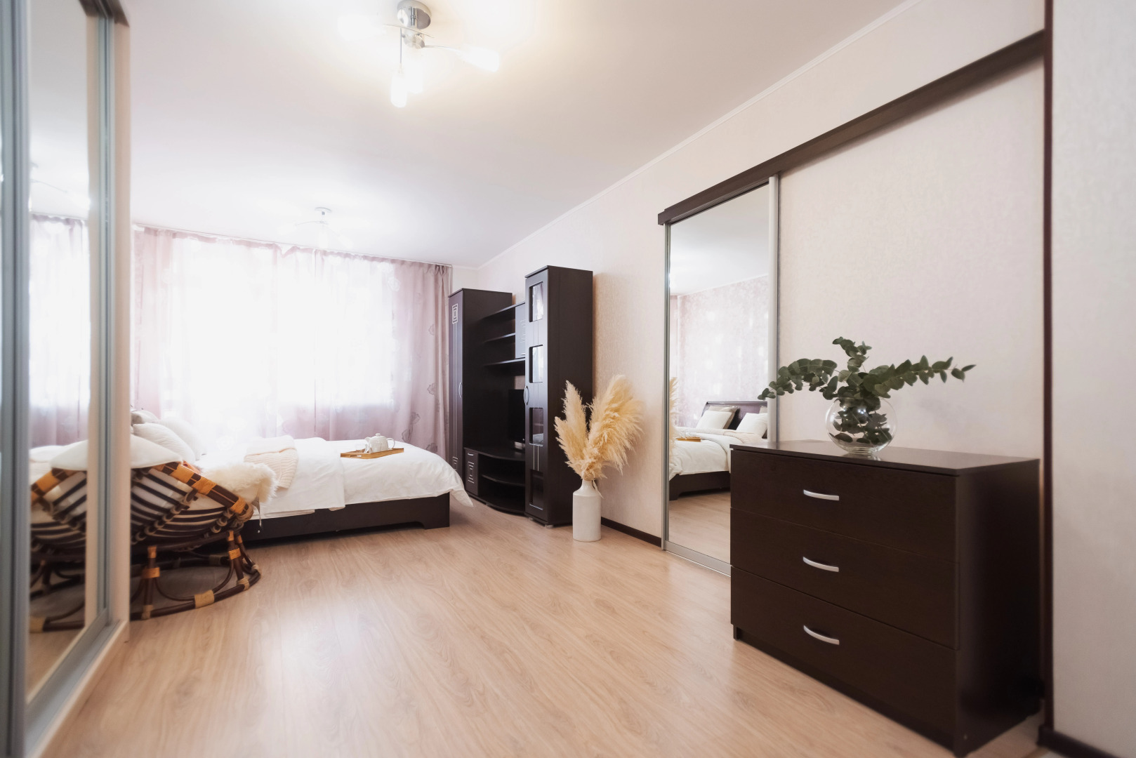 Квартира ApartHause у Южного Автовокзала и ТРЦ Мегаполис