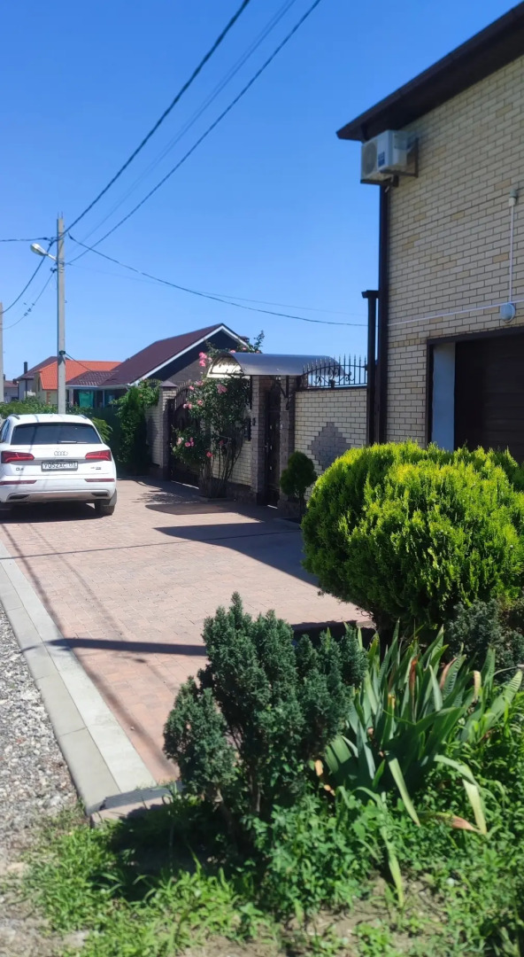 Меблированные Комнаты на Ореховой 37