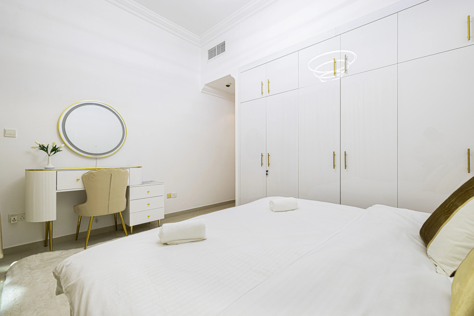 Апартаменты Luxury 1 Bedroom on Marina Walk