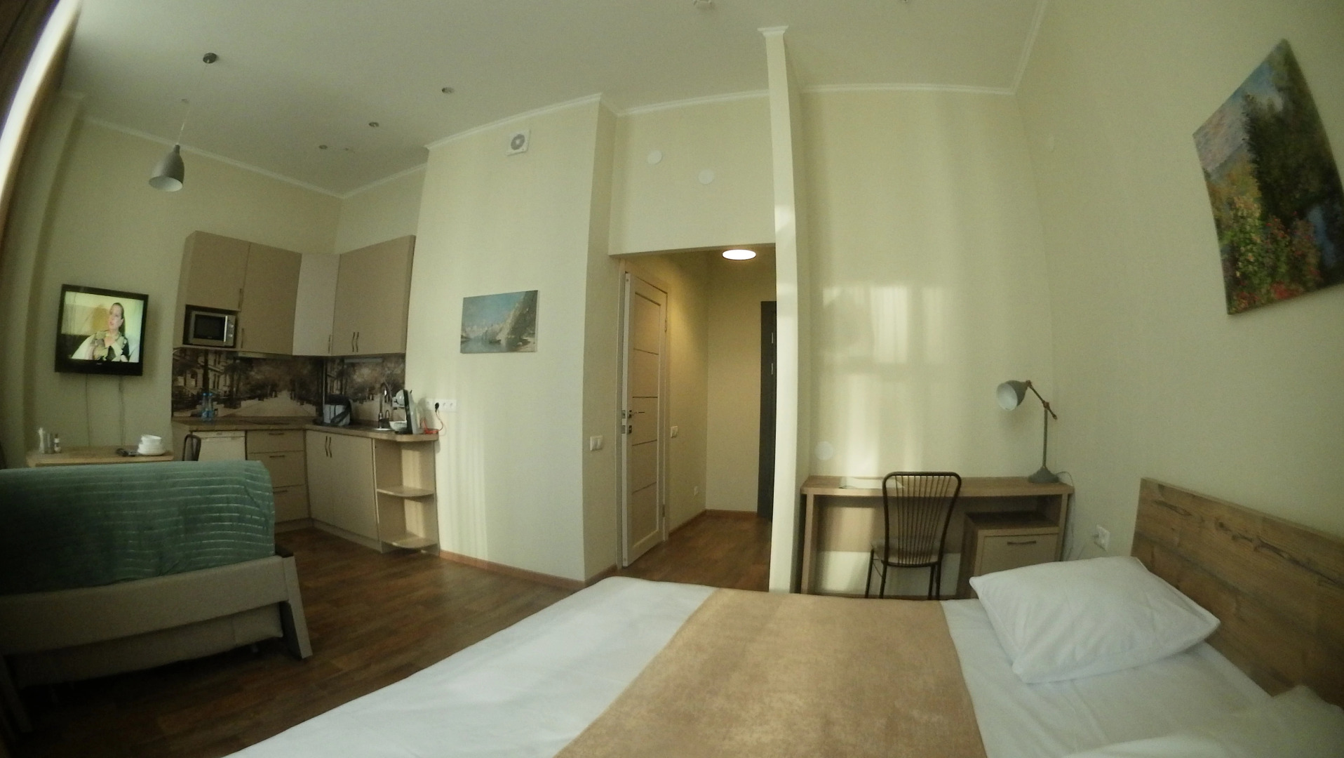 Квартира на Кристалле