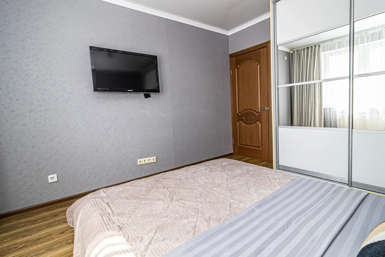 Квартира Двухкомнатная недалеко от парка Галицкого