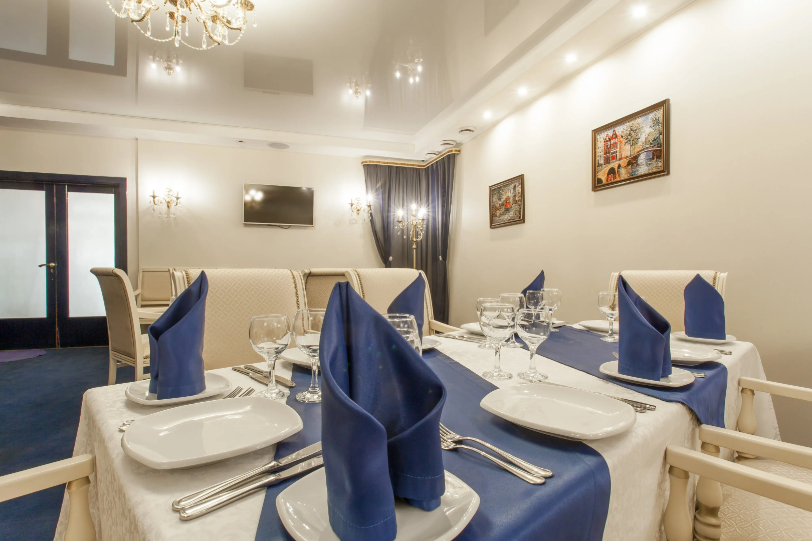 Гостиница Октябрьская