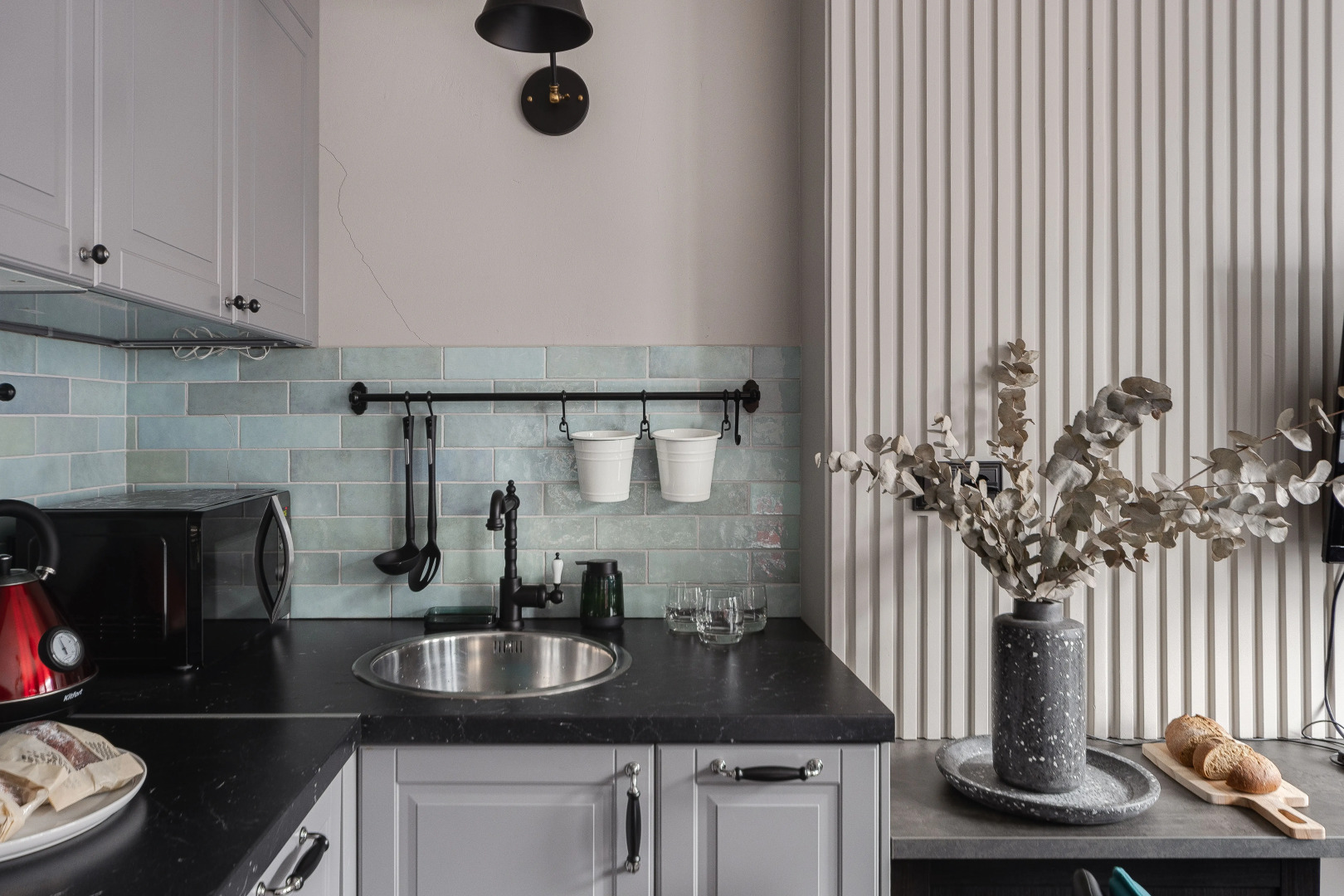 Апартаменты Lalapart Black Emerald с сауной в ЖК Савеловский Сити