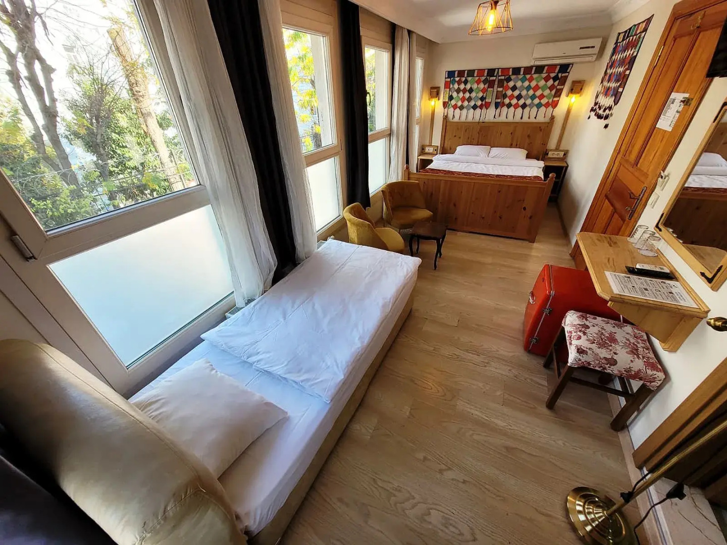 Апарт-отель Masif House