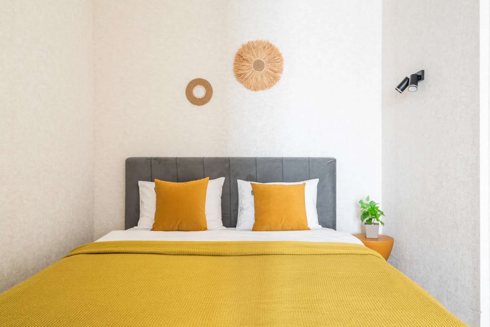 Квартира на сутки Минск Маяк Подходит для командировок и отдыха Современная техника Самозаселение Wi-Fi