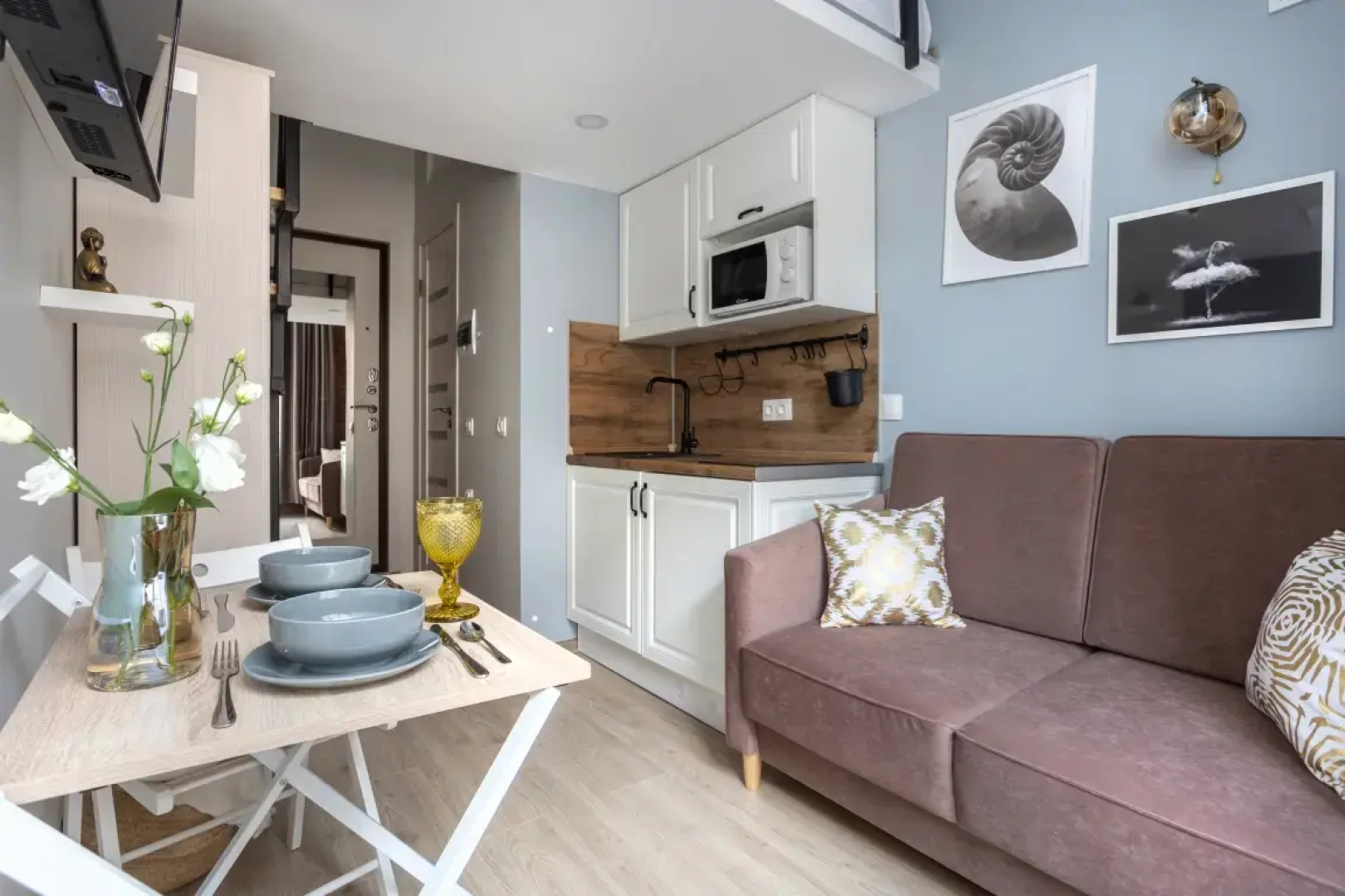 Апарт-Отель Let Your Flat Settle