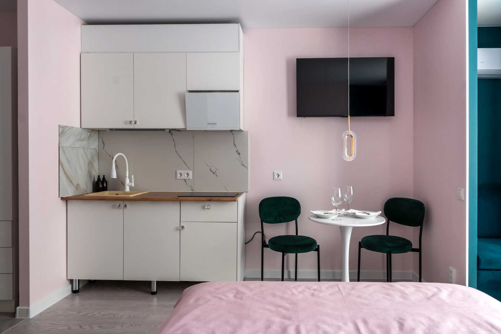 Квартира Благородная Kravc Group в Октябрьском районе