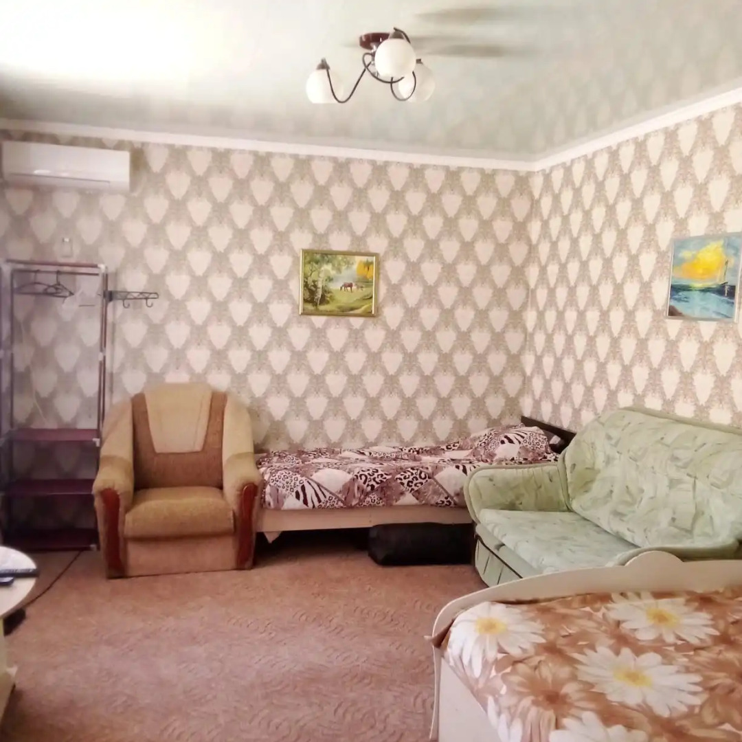 Гостевой Lом Домик в Бугазе