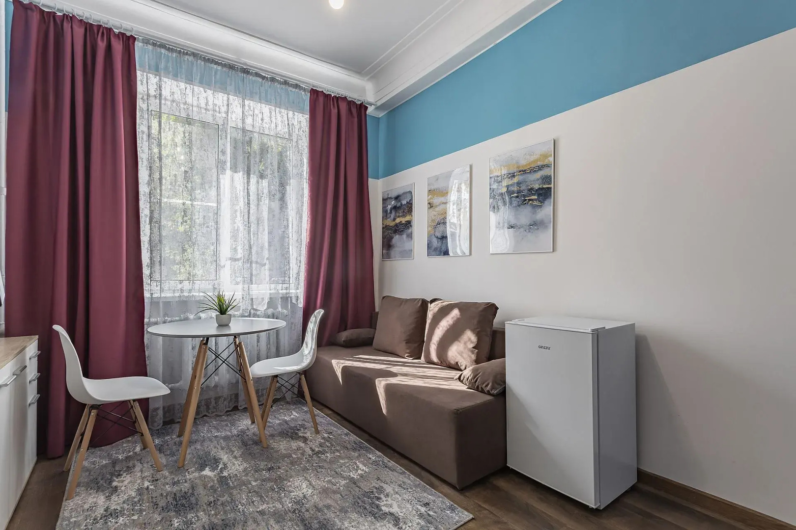 Апартаменты Лофт 4 около ТЦ Этажи