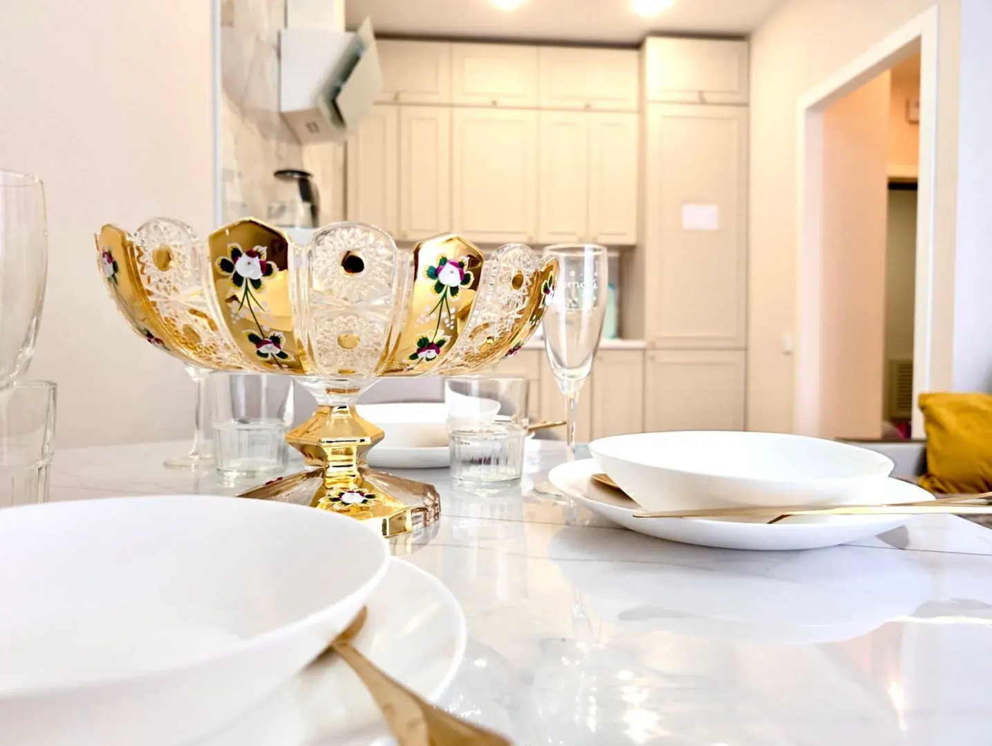 Апартаменты Аппартаменты на высоком этаже в ЖК Академик