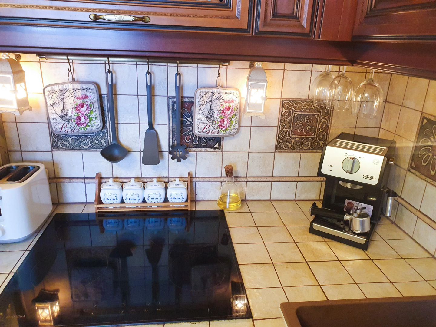 Апартаменты Aelita с камином и джакузи