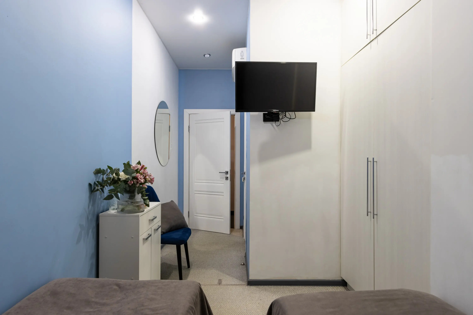 Отель Номера у Эрмитажа