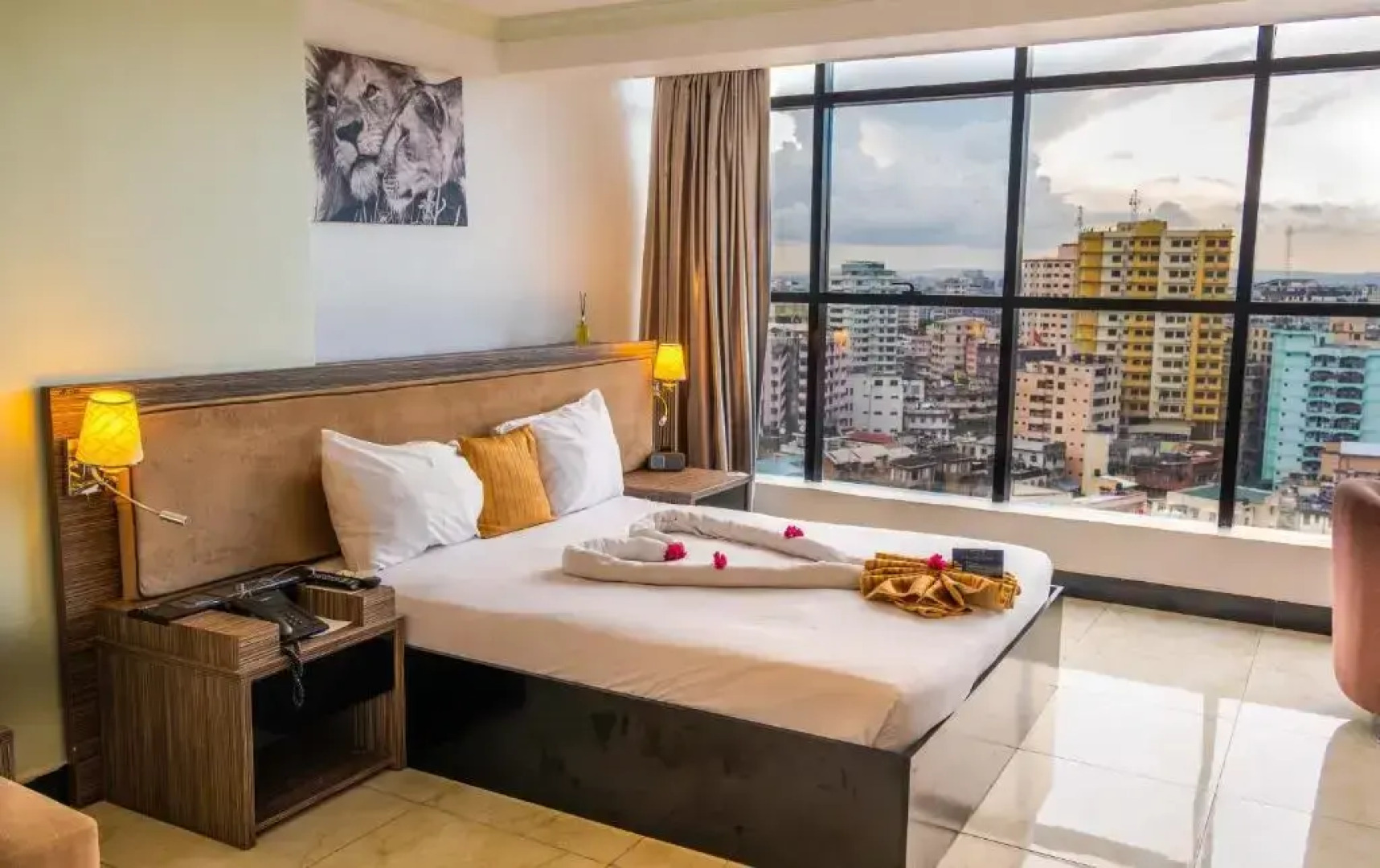 Отель Golden Tulip Dar City Center