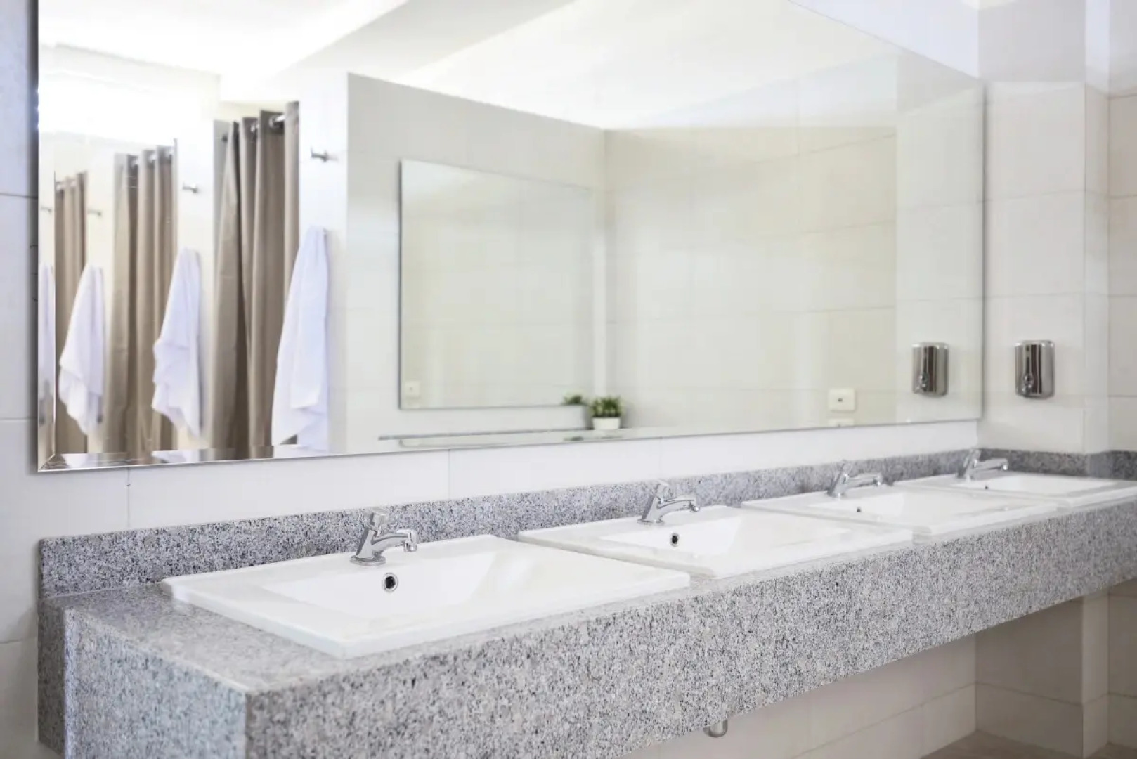 Хостел Distrito