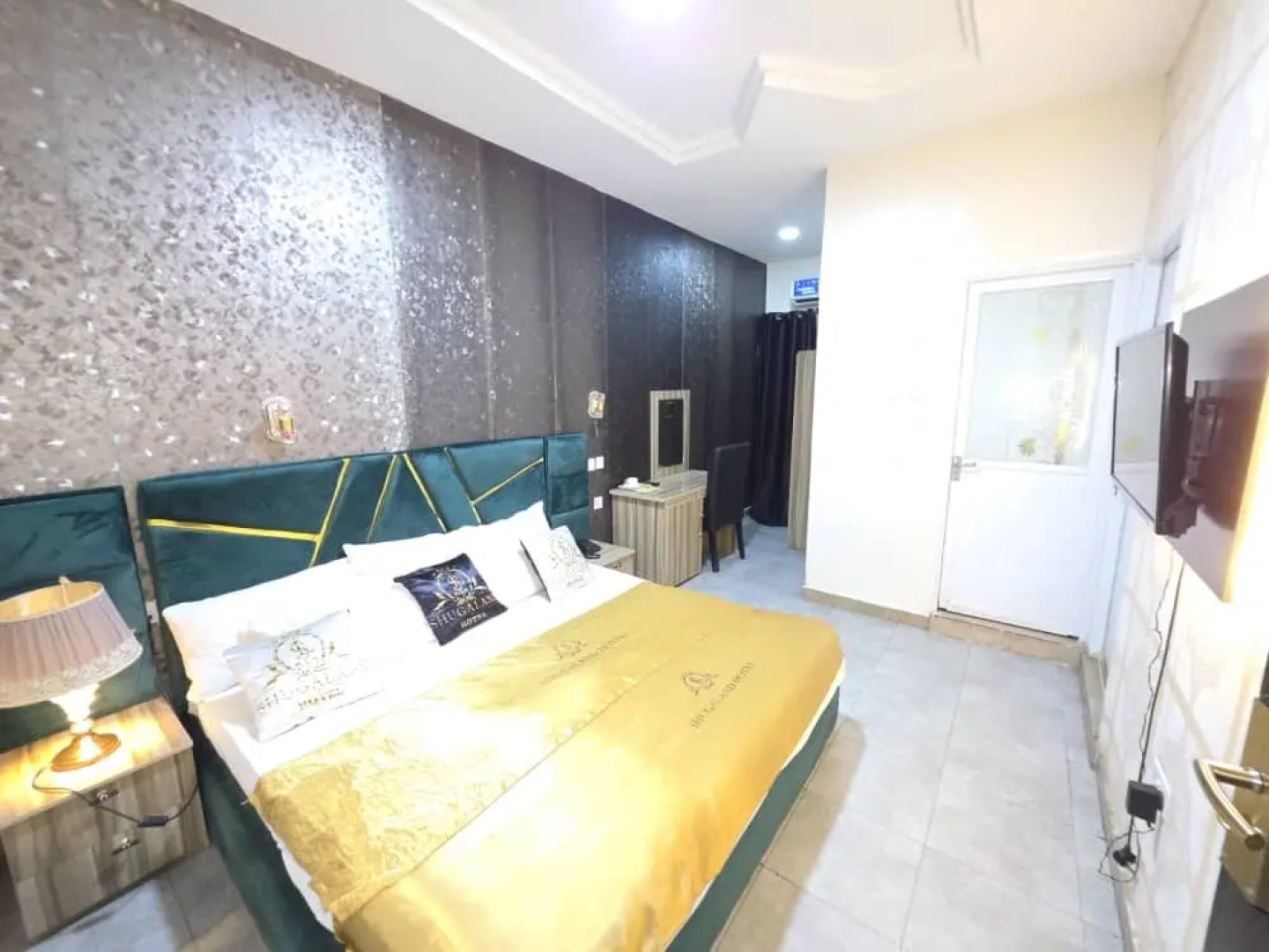 Отель Shugaland