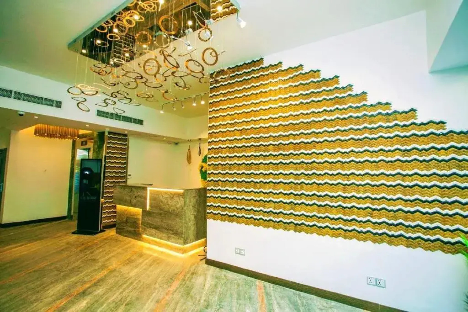 Отель Omni Residency