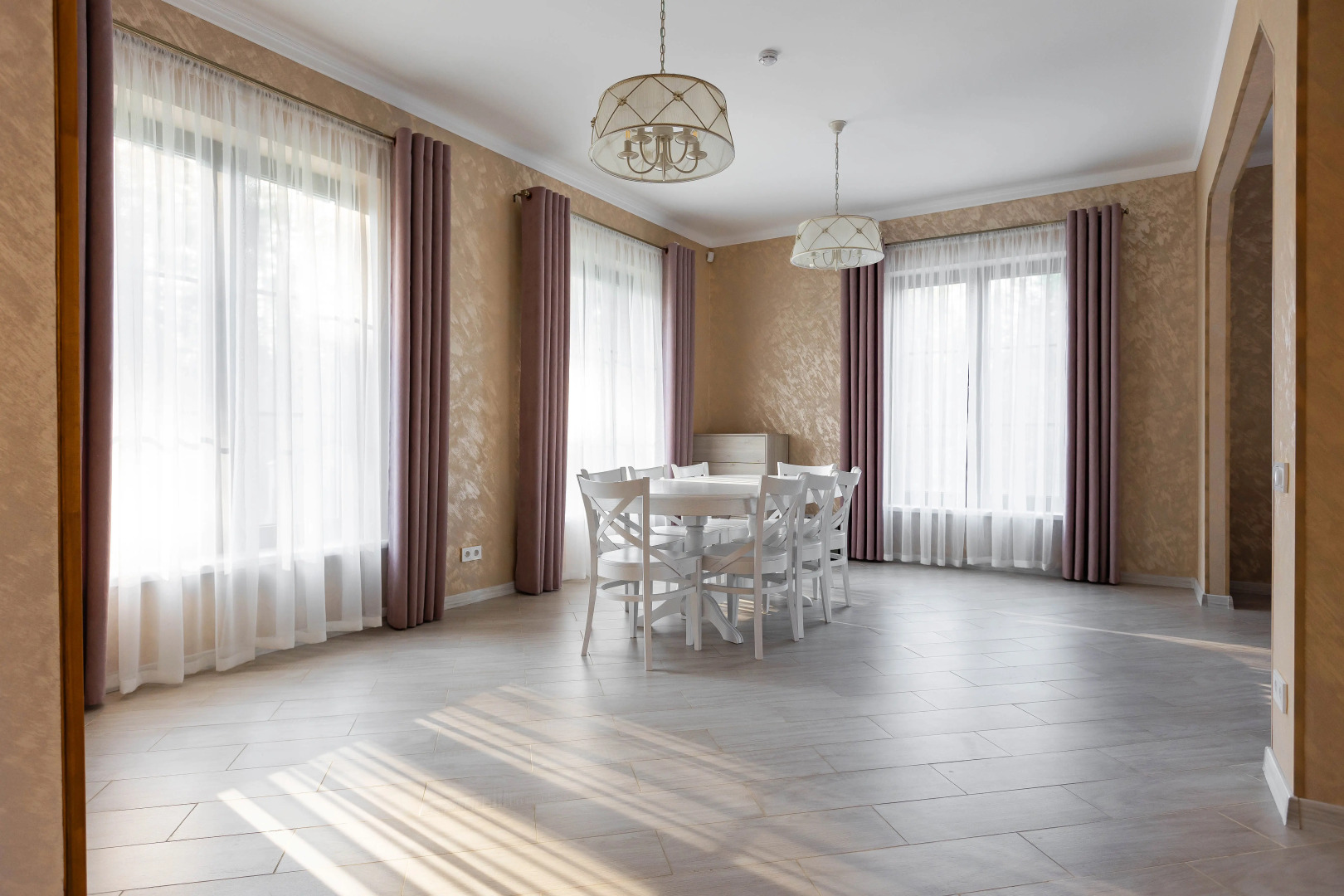 Частный дом Whitey House половина 2