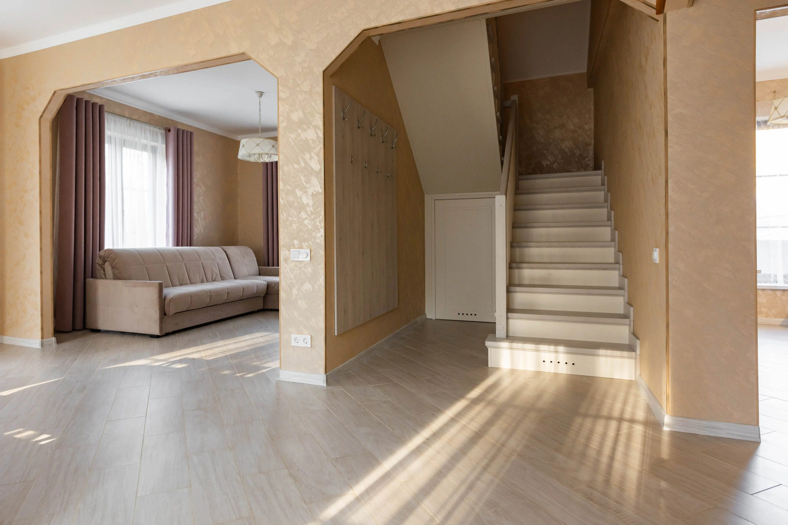 Частный дом Whitey House половина 2