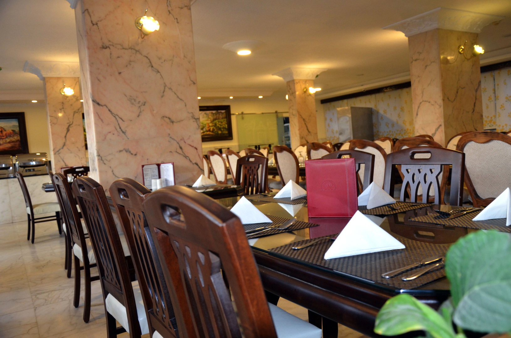 Отель Amra Palace International