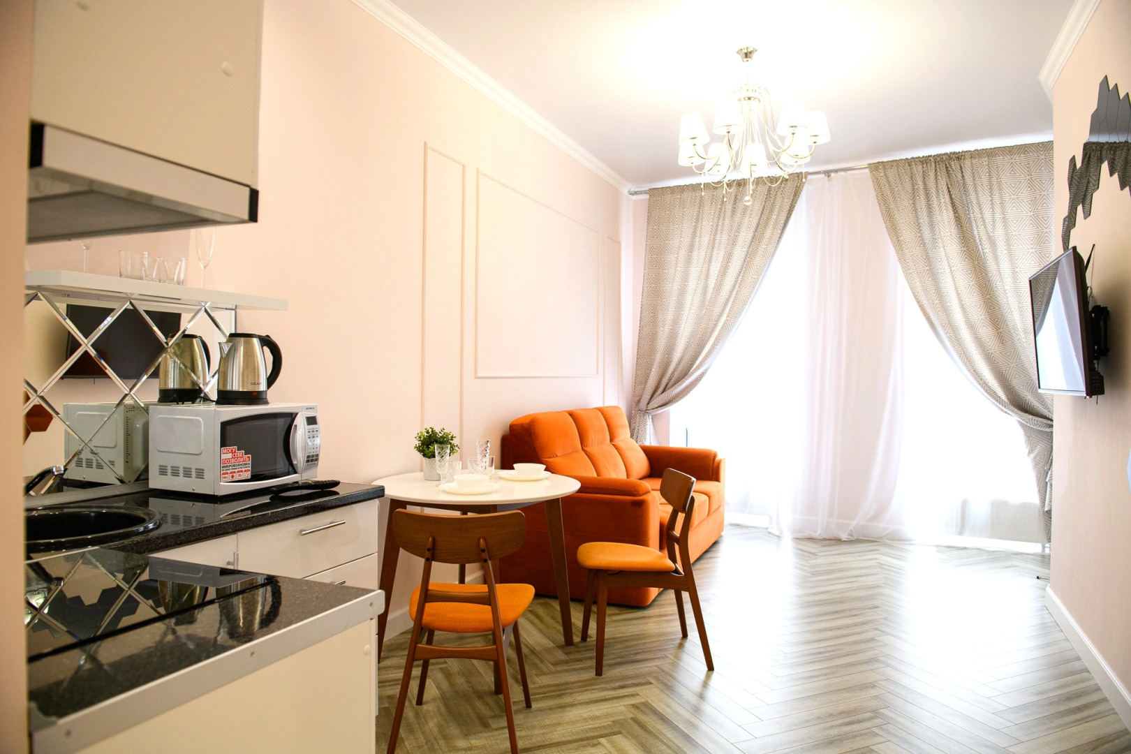 Апартаменты 0612А Верхнеторговая площадь 4