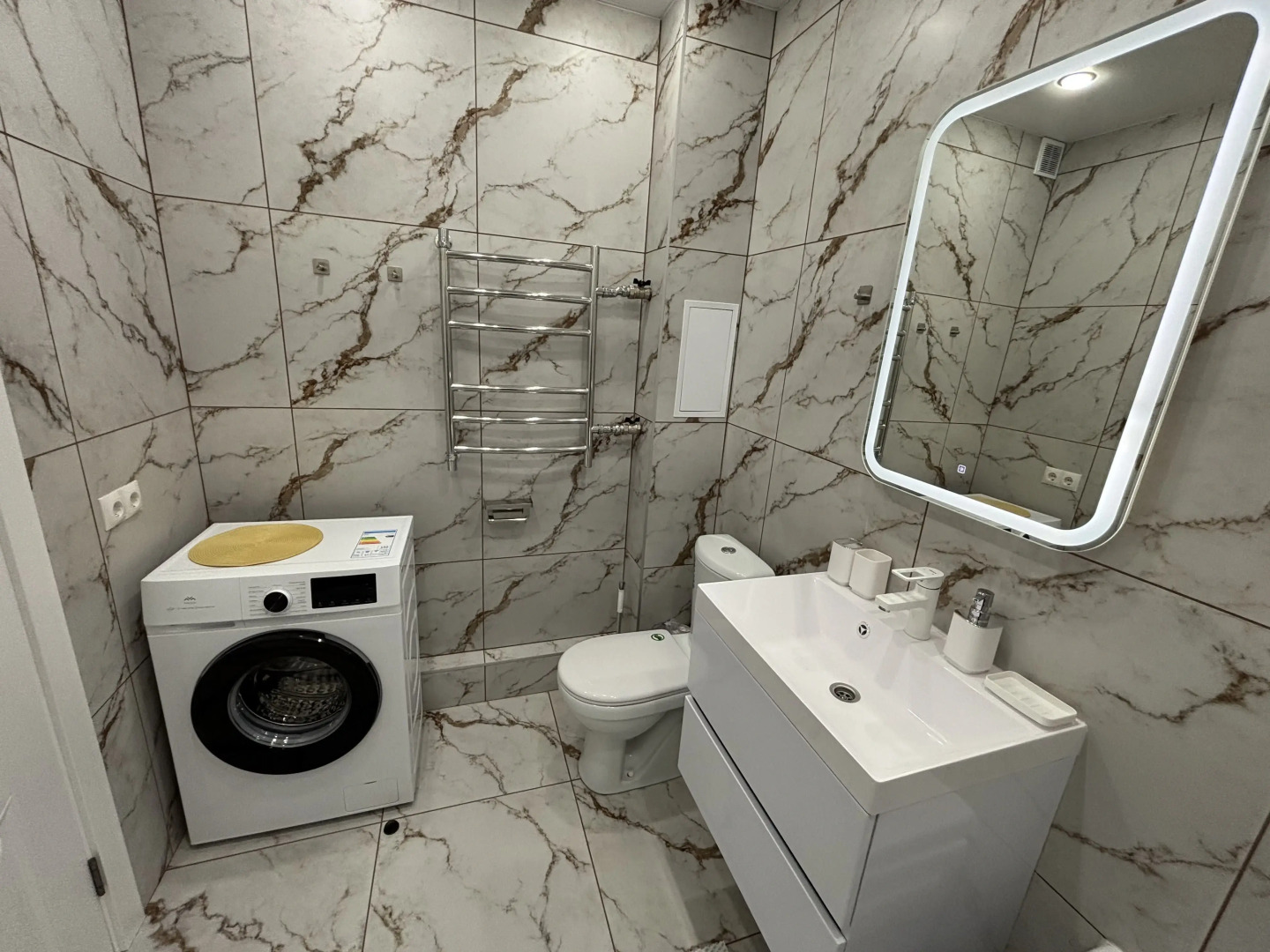 Квартира Уютная и светлая видовая квартира с панорамным видом на Волгу