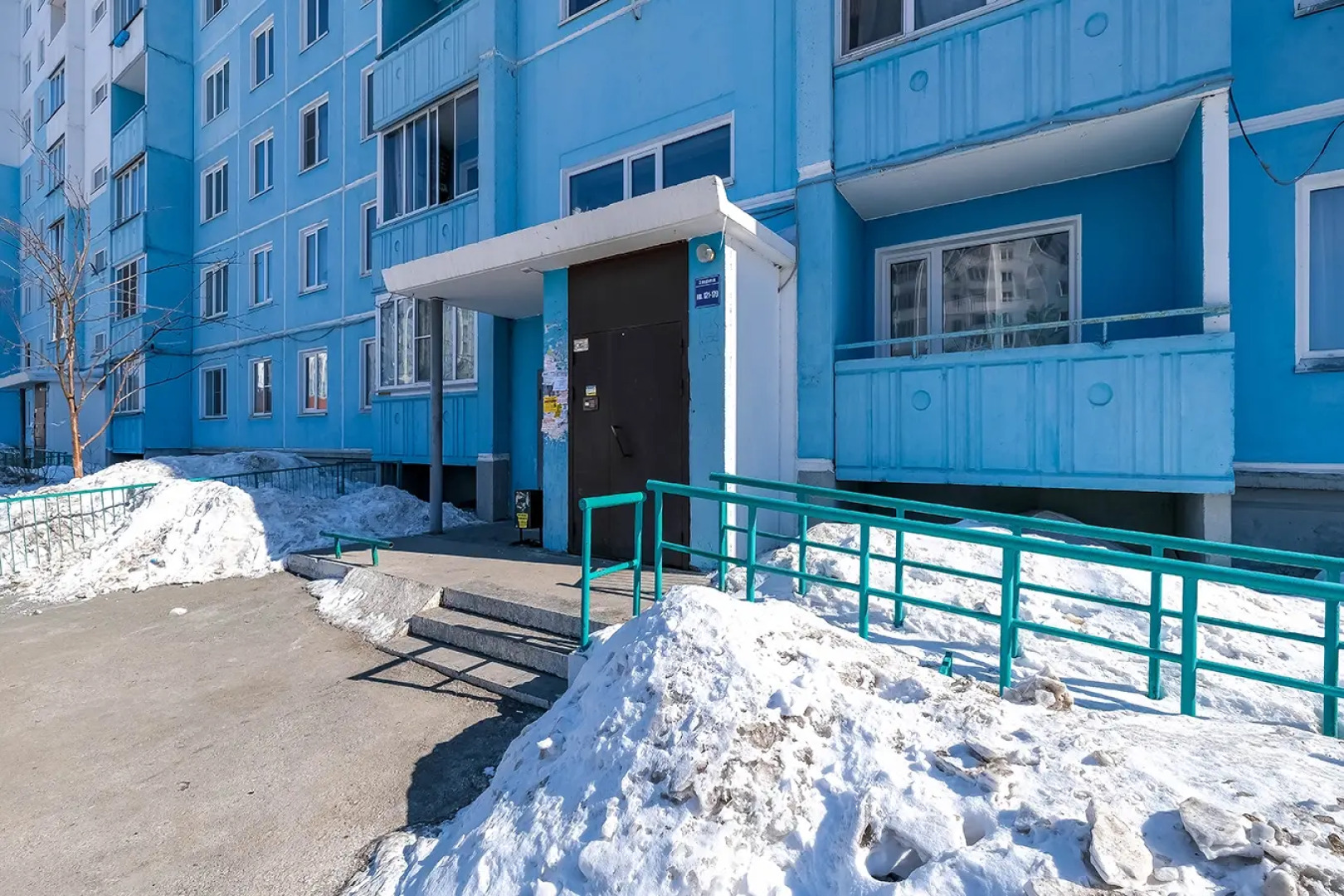 Апартаменты рядом с СК Заря Титова 238