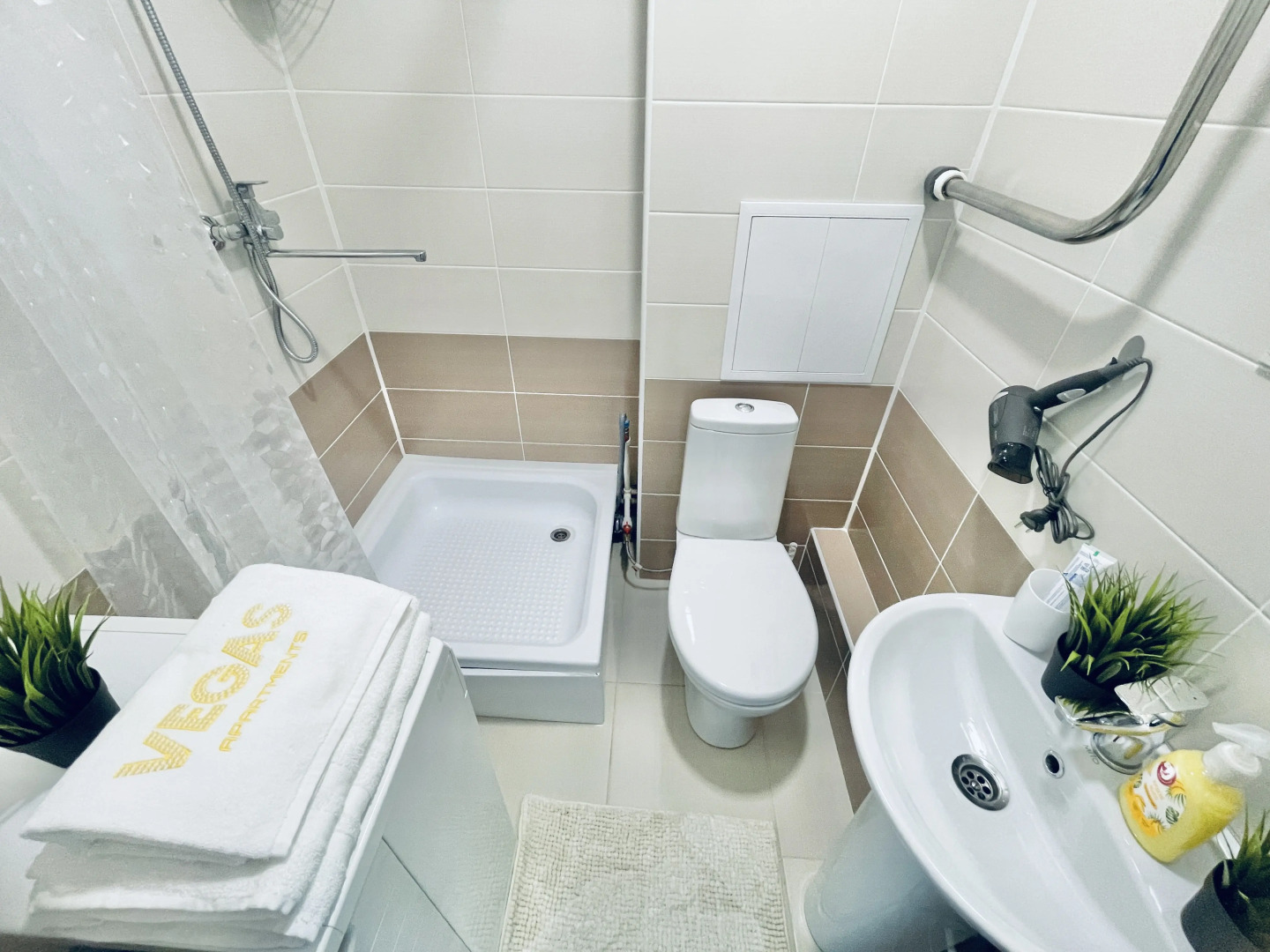 Апартаменты VEGAS на Бориса Видяева 25