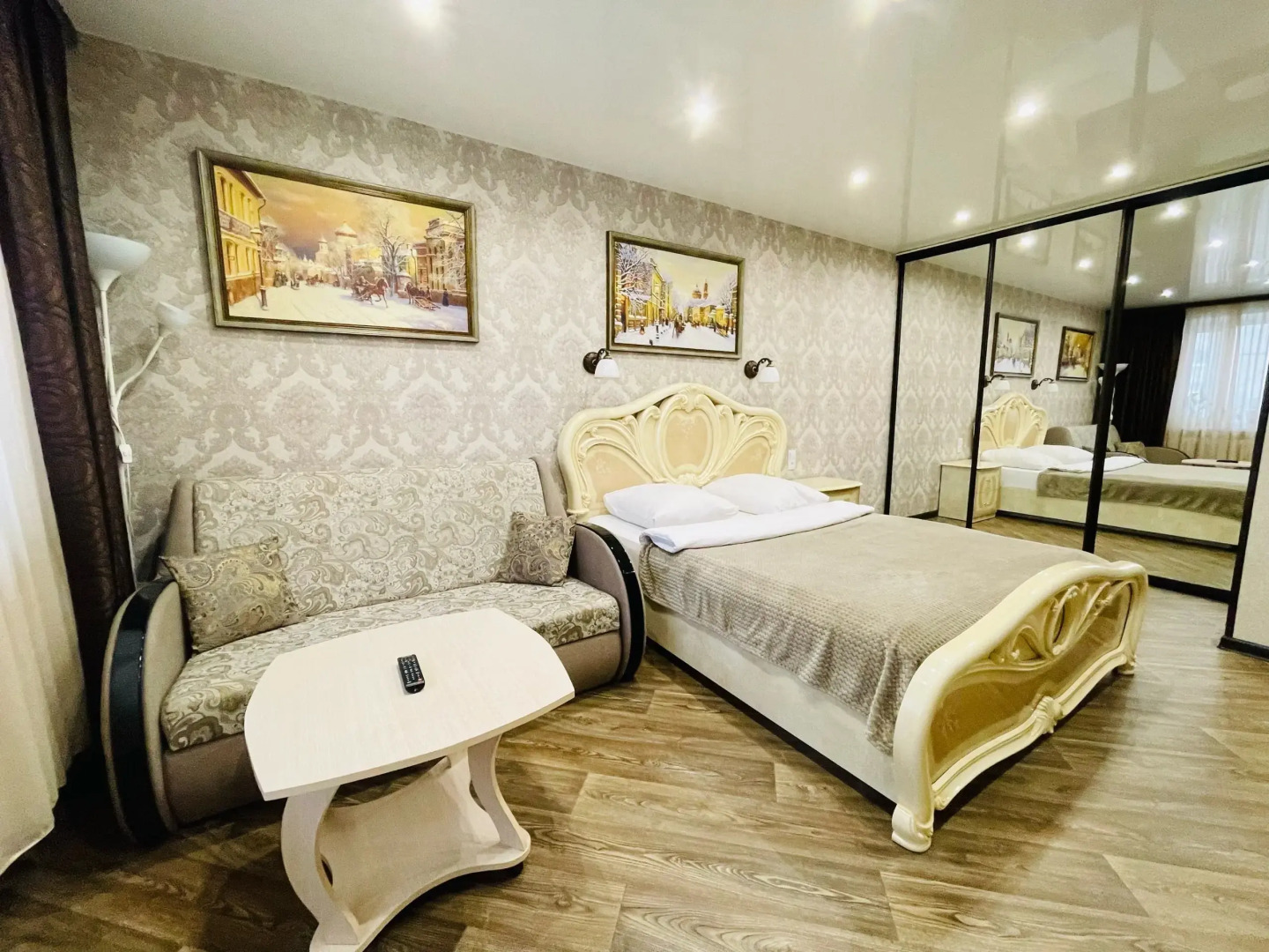 Апартаменты Октябрьская