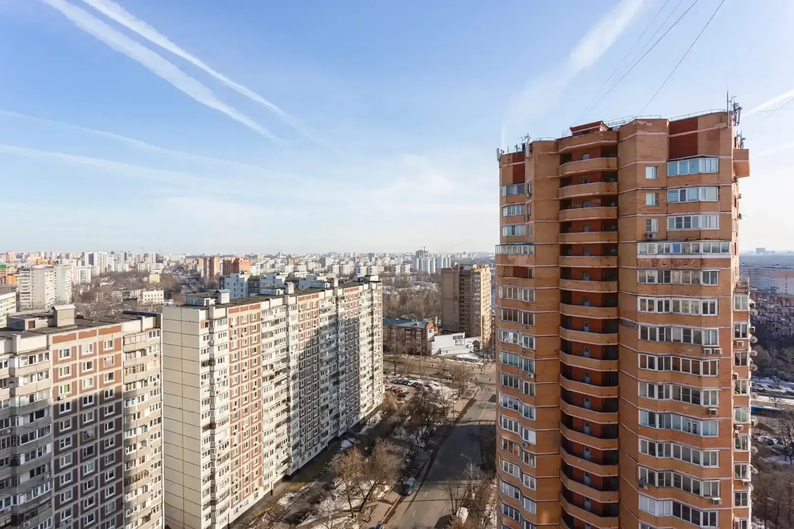 Квартира трехкомнатная в 15 минутах от центра