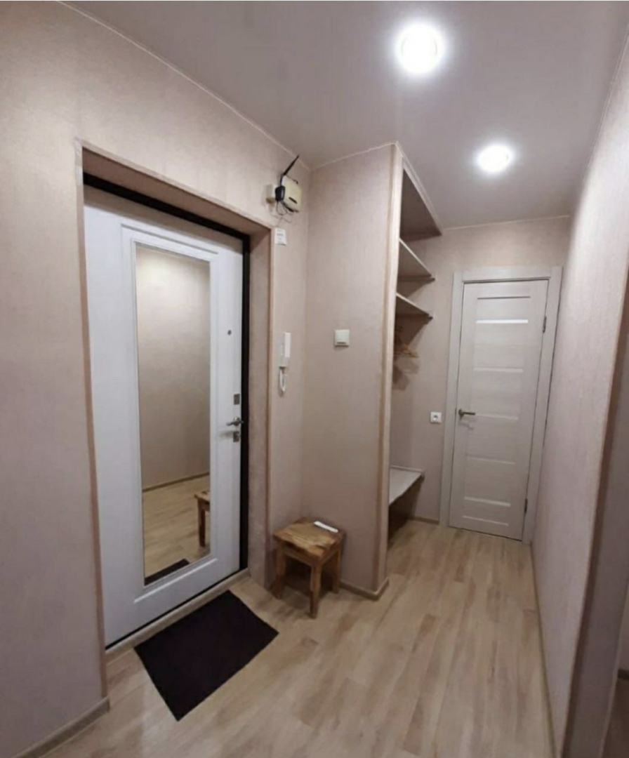 Квартира Жёлтый Нарцисс на Пархоменко