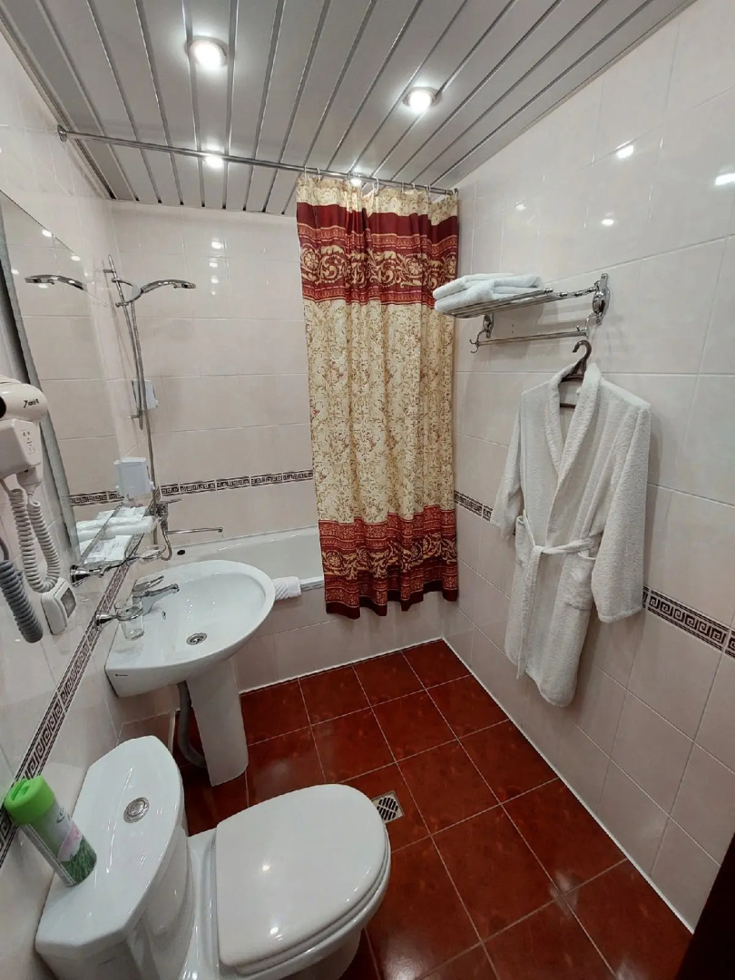 Гостиница "Эдем"