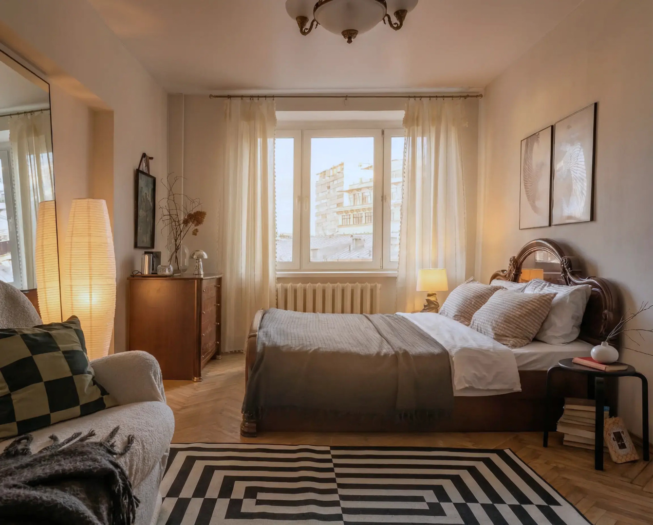 Квартира изысканная с авторским искусством пешком до Красной площади