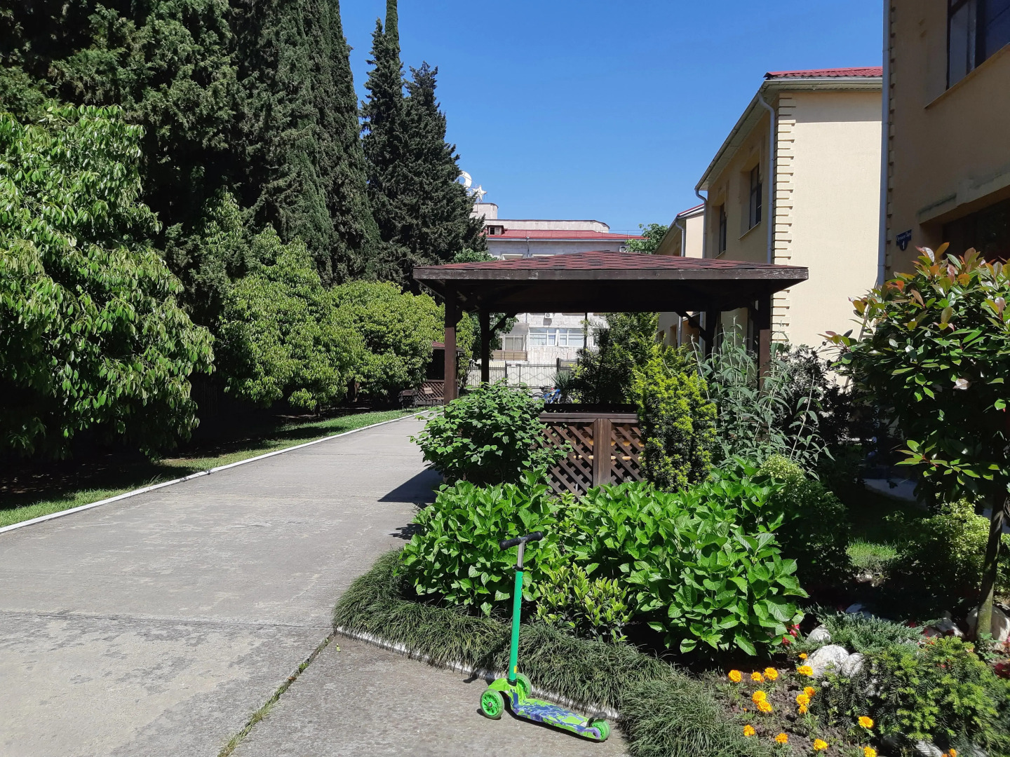 Апартаменты в комплексе Орхидея Парк