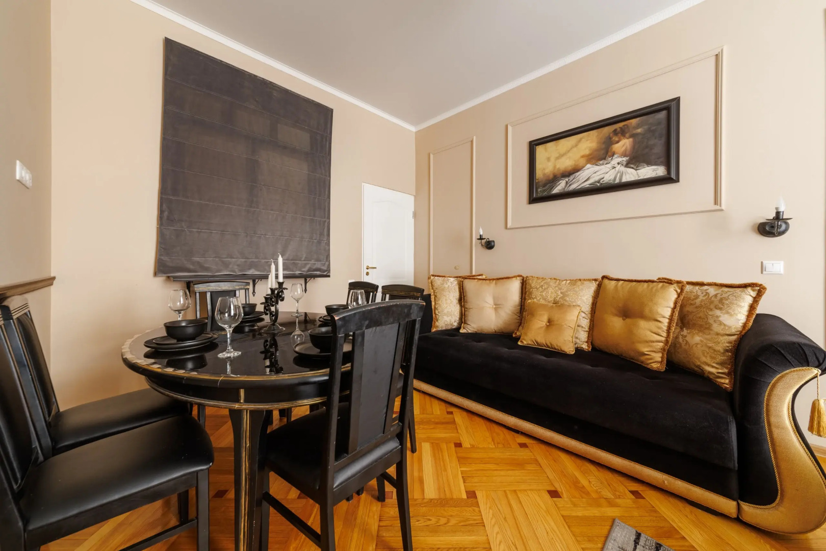 Апартаменты Лофт у Площади Восстания 2 спальни