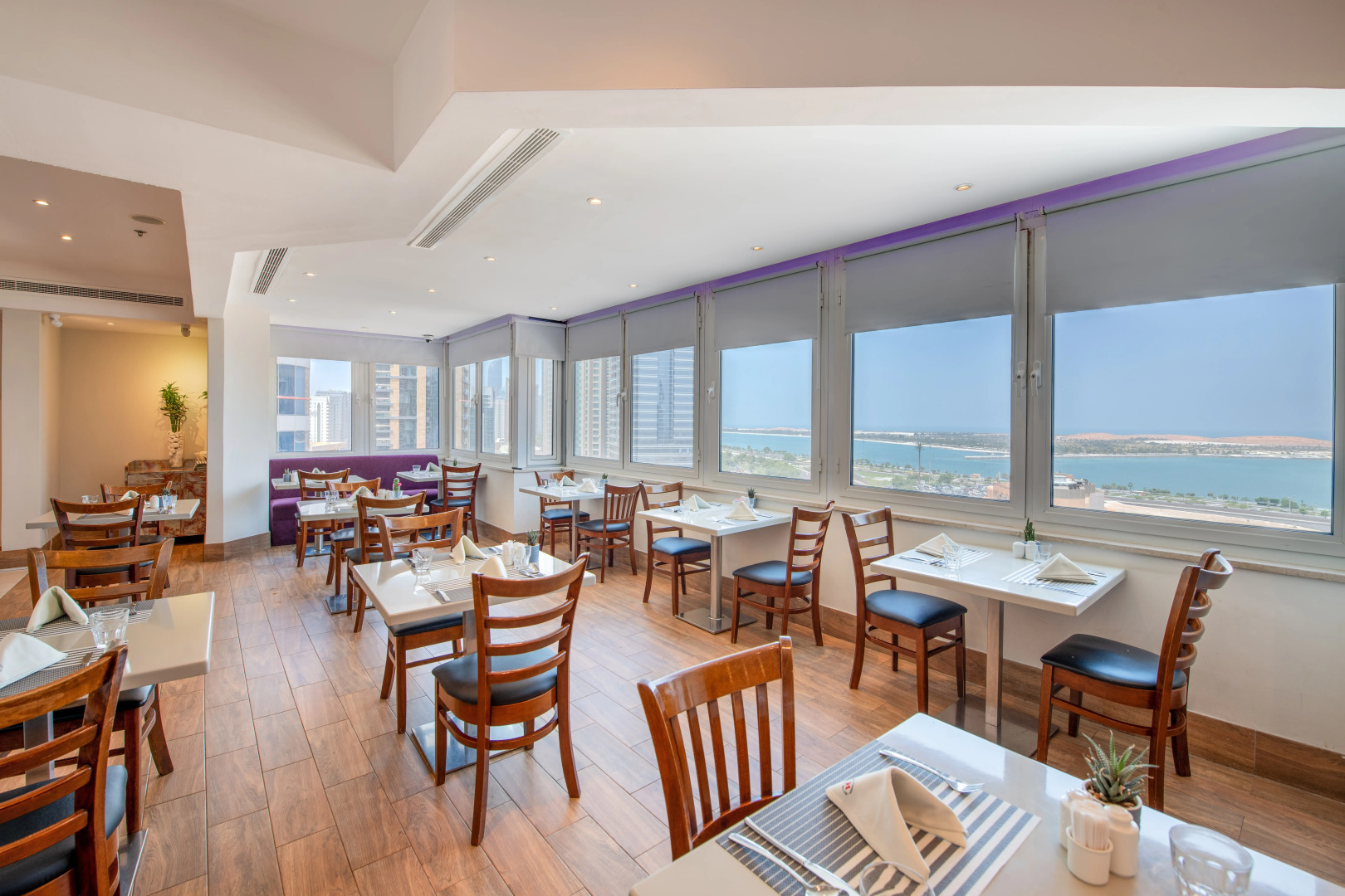 Отель HAWTHORN EXTENDED STAY BY WYNDHAM ABU DHABI