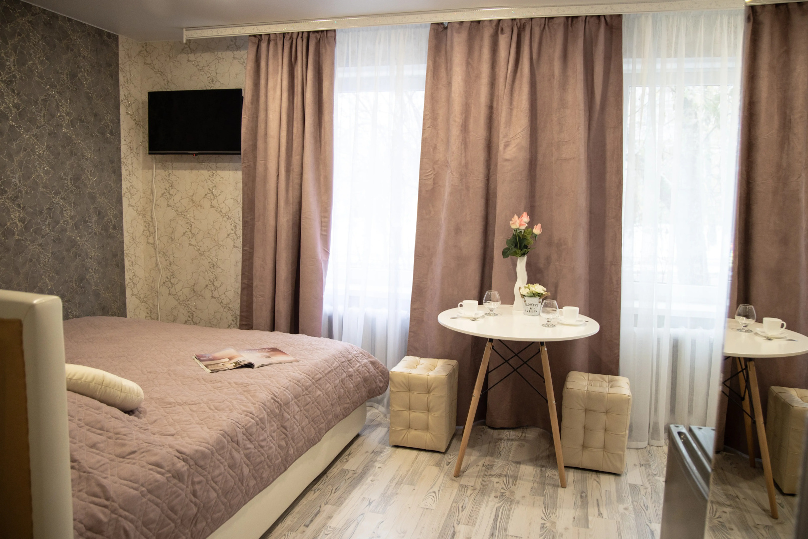 Апартаменты LovelyHome39 у Королевских ворот студия 3