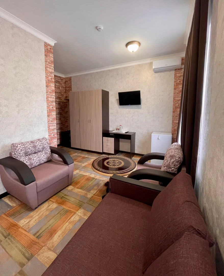 Отель Дельфин