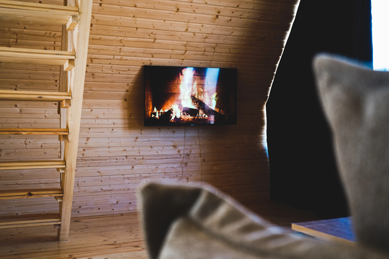 Apartments Luno Cottage