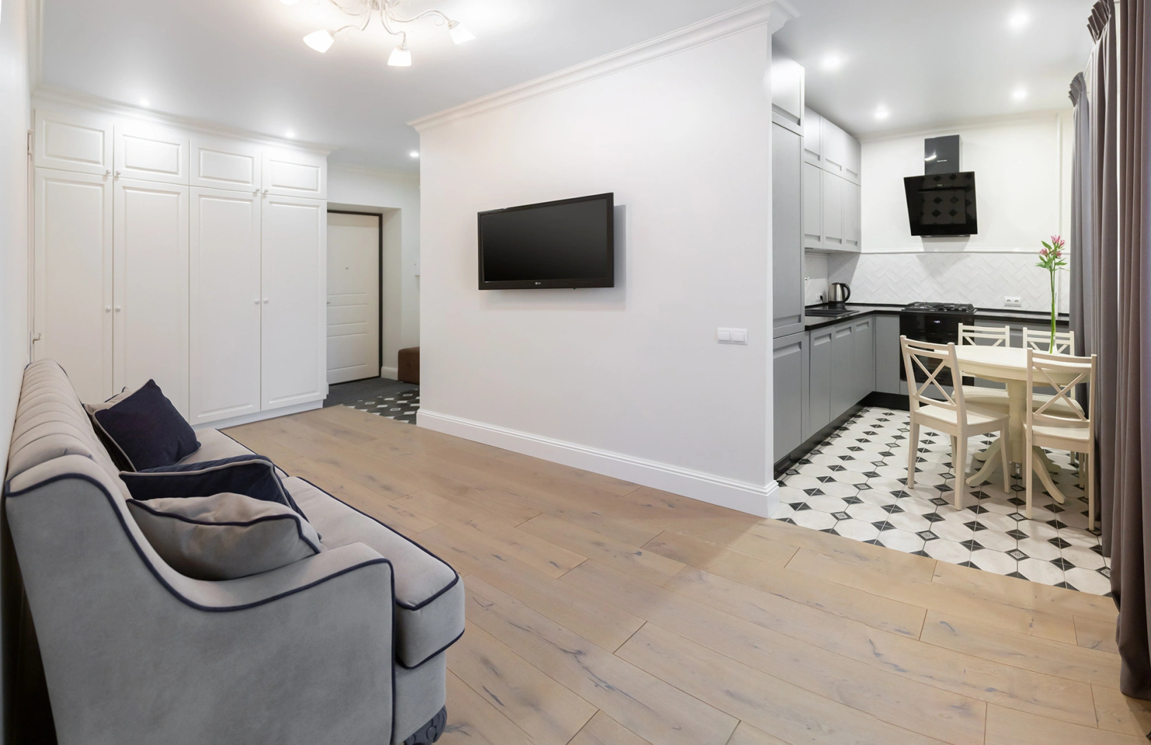 Апартаменты 3-комнатные HomeApart пр-т Независимости, 42