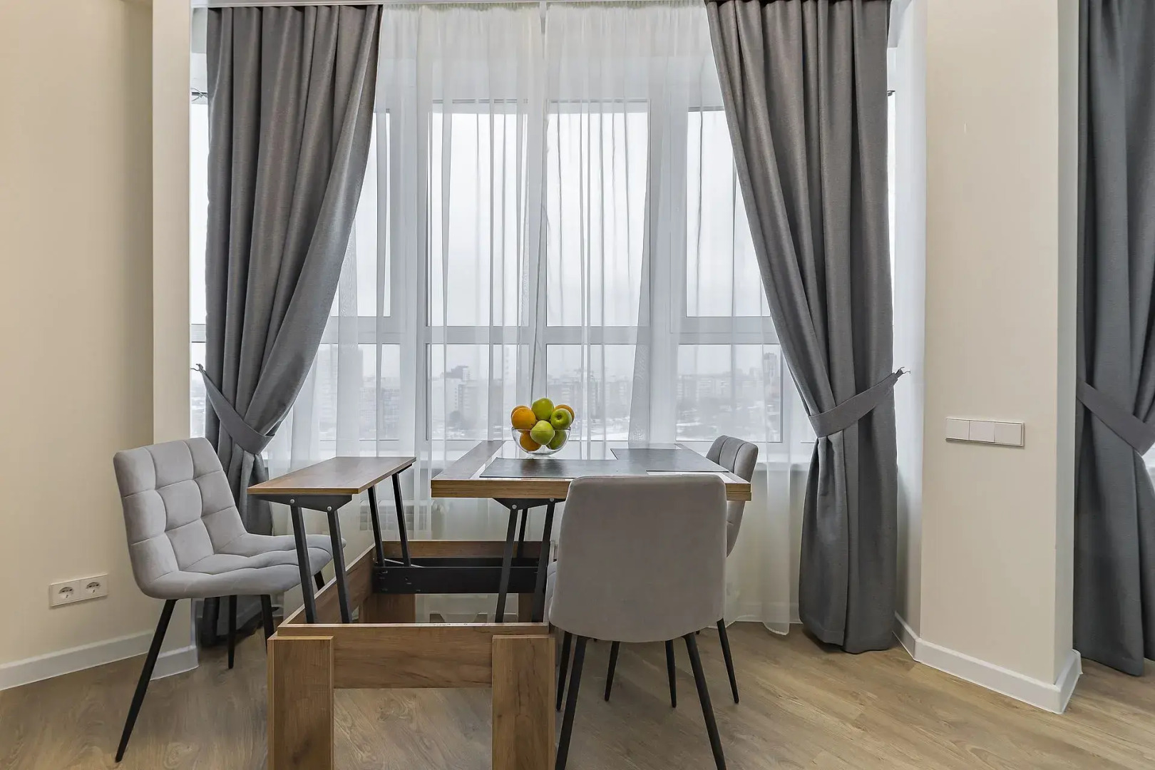 Квартира с панорамным видом и дизайнерским ремонтом