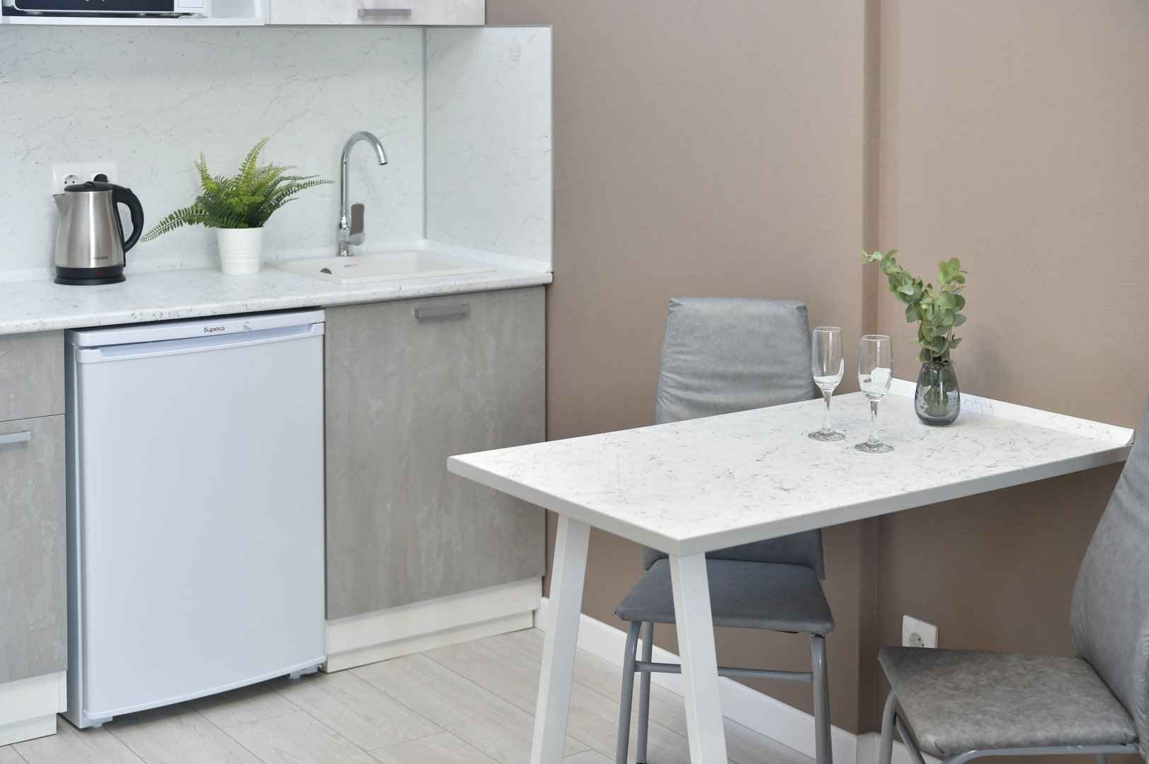 Апартаменты ApartHause с красивым видом на город с 24 этажа