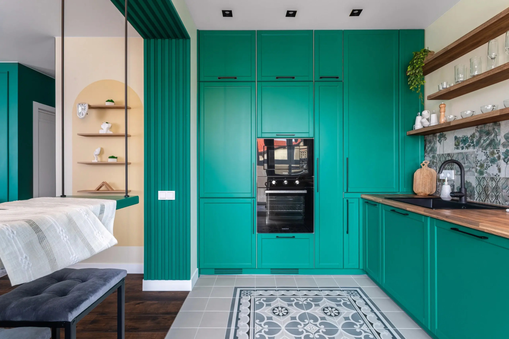 Апартаменты Lush green apartments