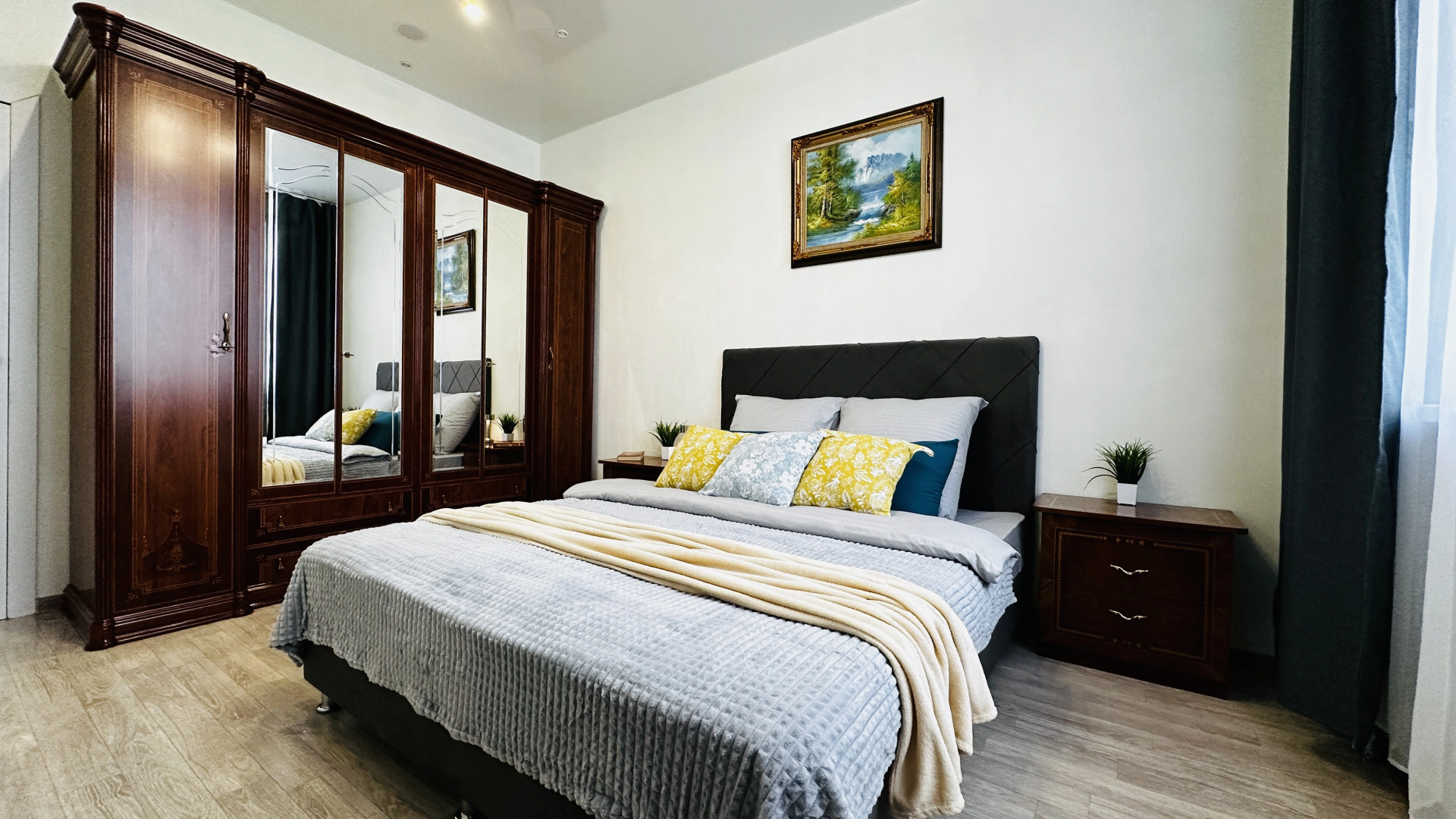 Квартира Двухкомнатная квартира в ЖК Меланж