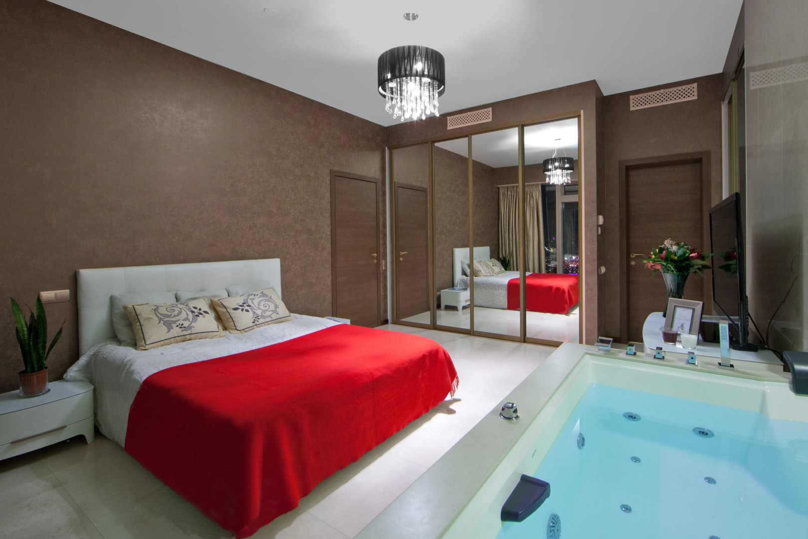 Апартаменты Golden Apartments Falcon jacuzzi on 48th floor