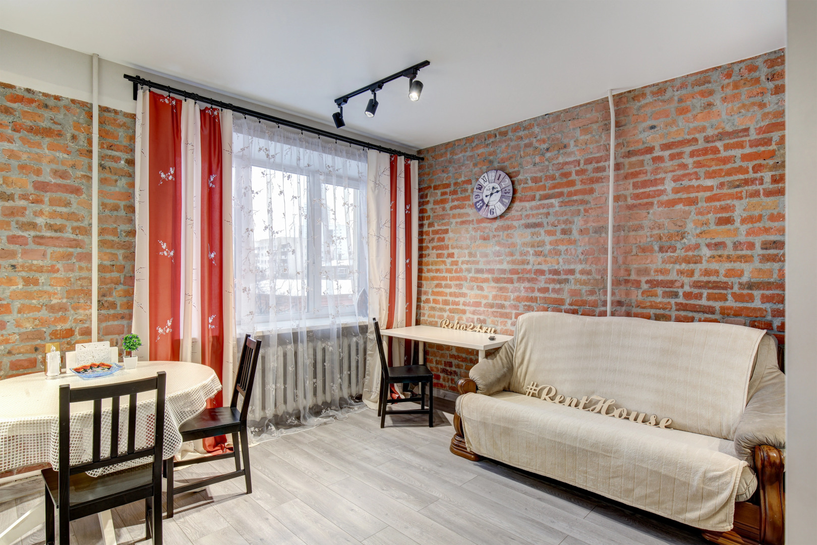 Апартаменты Ленина 10