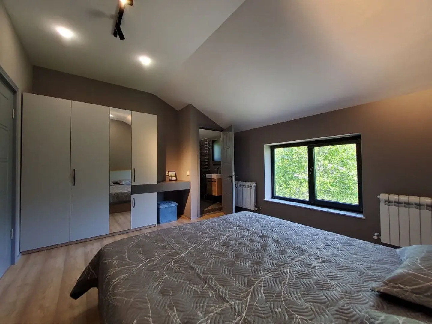 Апарт-отель Lady and Bear GH