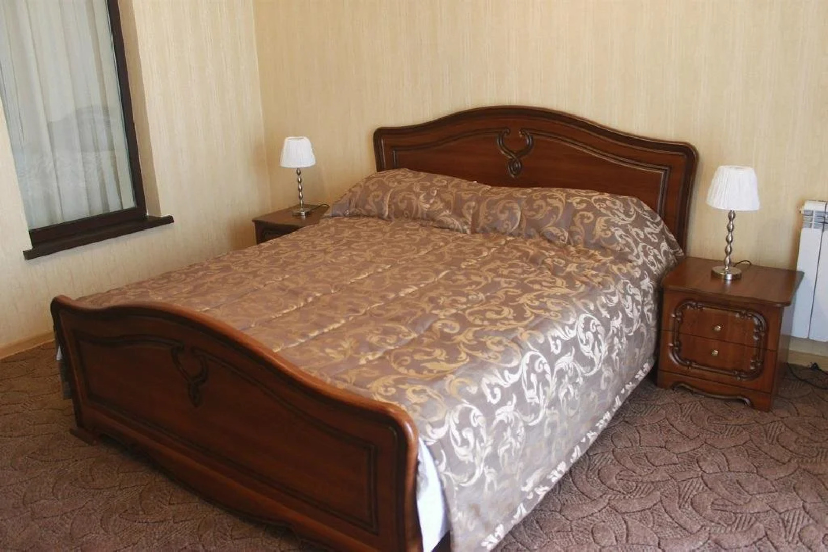 Отель Галар Холл