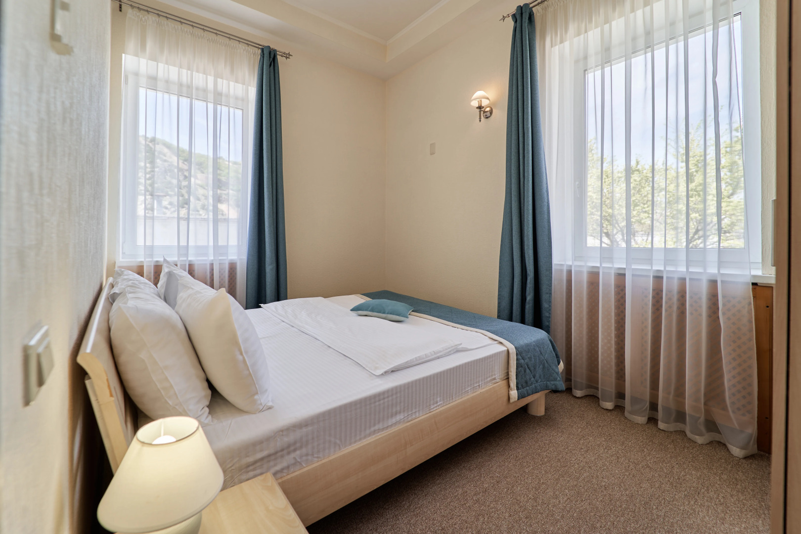 Отель Даккар