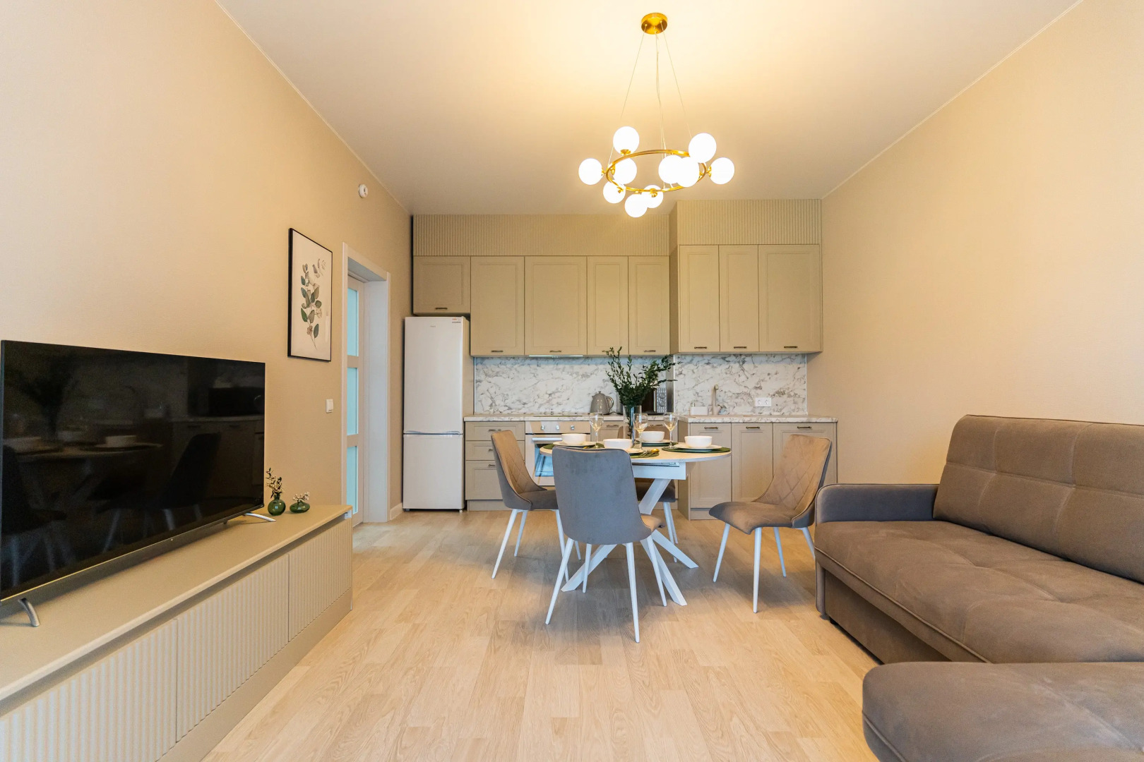 Апартаменты в Южнoм Районе Новoрoссийcкa от LеtоApаrt